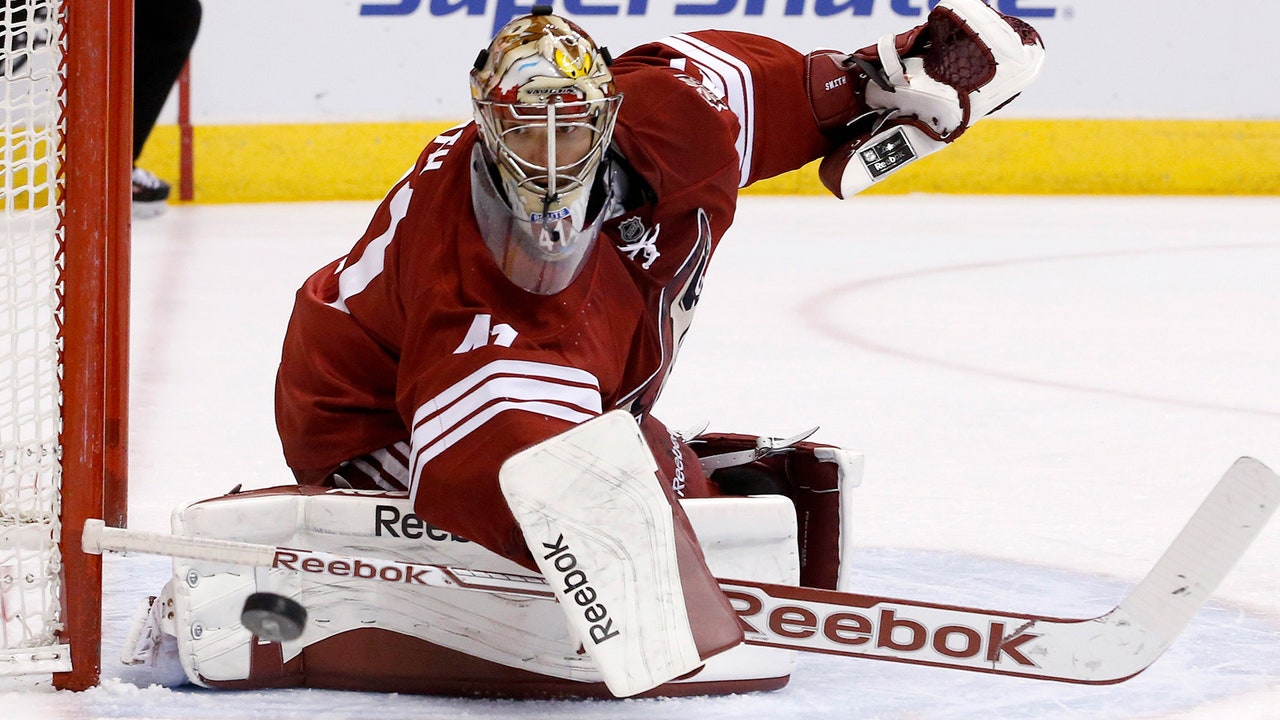 Coyotes hold off Panthers for third straight win